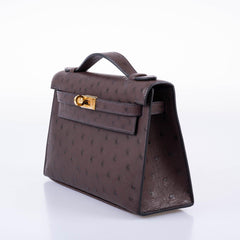 Hermes Kelly Pochette Rouge Sellier Ostrich with Gold Hardware - 2021, Z