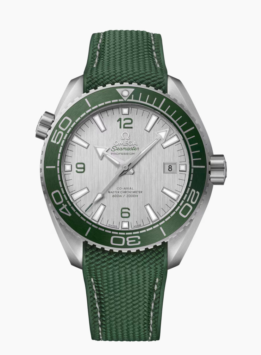 OMEGA-SEAMASTER
PLANET OCEAN 600M
43.5 MM, STEEL ON RUBBER STRAP 215.32.44.21.06.001