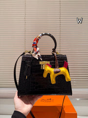 Hermes Kelly bag