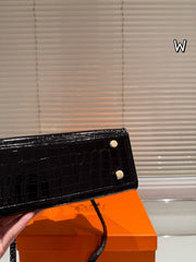 Hermes Kelly bag