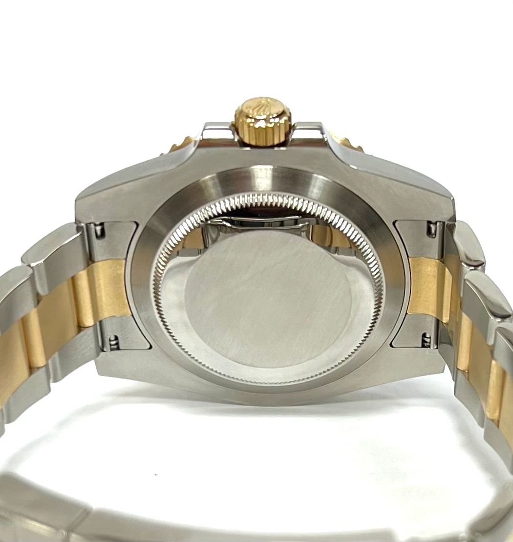 Rolex Submariner Date Two Tone Stainless Steel/Yellow Gold 40mm