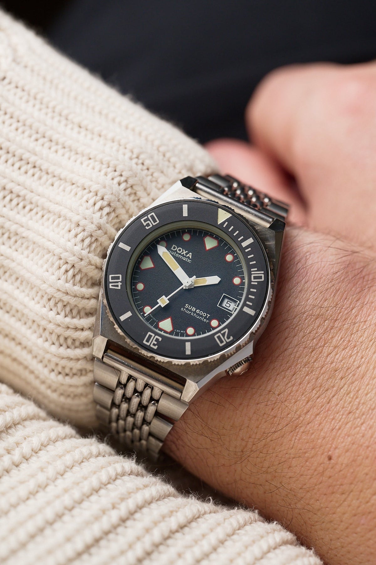 DOXA SUB 600T 'SHARKHUNTER' NOS FULL SET