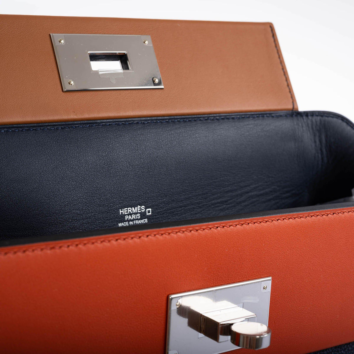 Hermes 24/24 29 Blue Nuit Togo and Matte Alligator Palladium Hardware