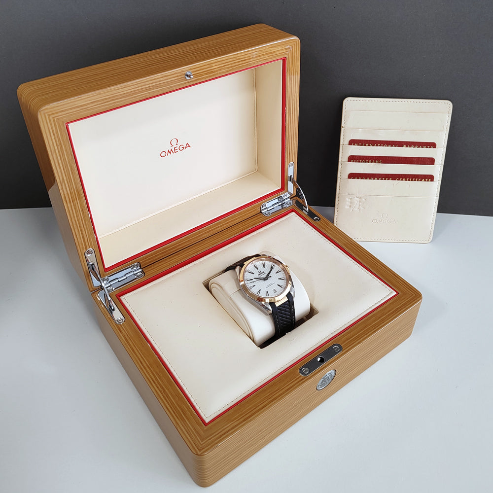 Pre-owned Omega Aqua Terra 220.22.41.21.02.001 Watch 2021