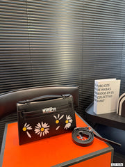 Hermès NEW KELLY Daisy Edition