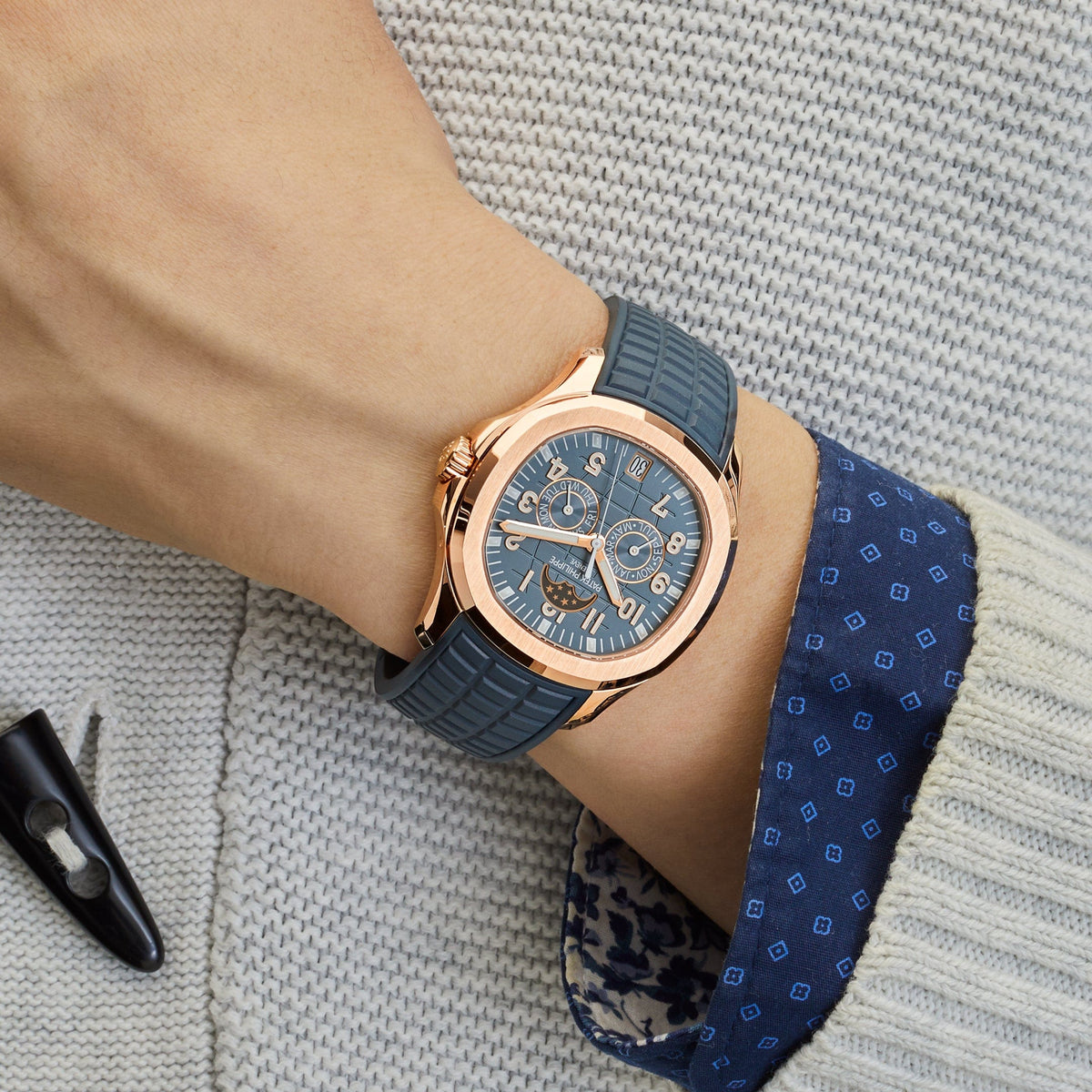 Patek Philippe Aquanaut Luce 5261R-001 Annual Calendar Rose Gold Blue-Gray Dial (2025)