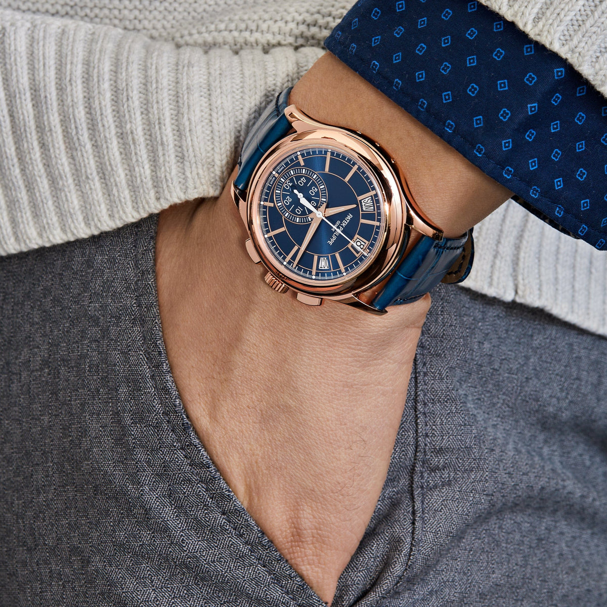 Patek Philippe Complications 5905R-010 Annual Calendar Flyback Chronograph Rose Gold Blue Dial (2025)