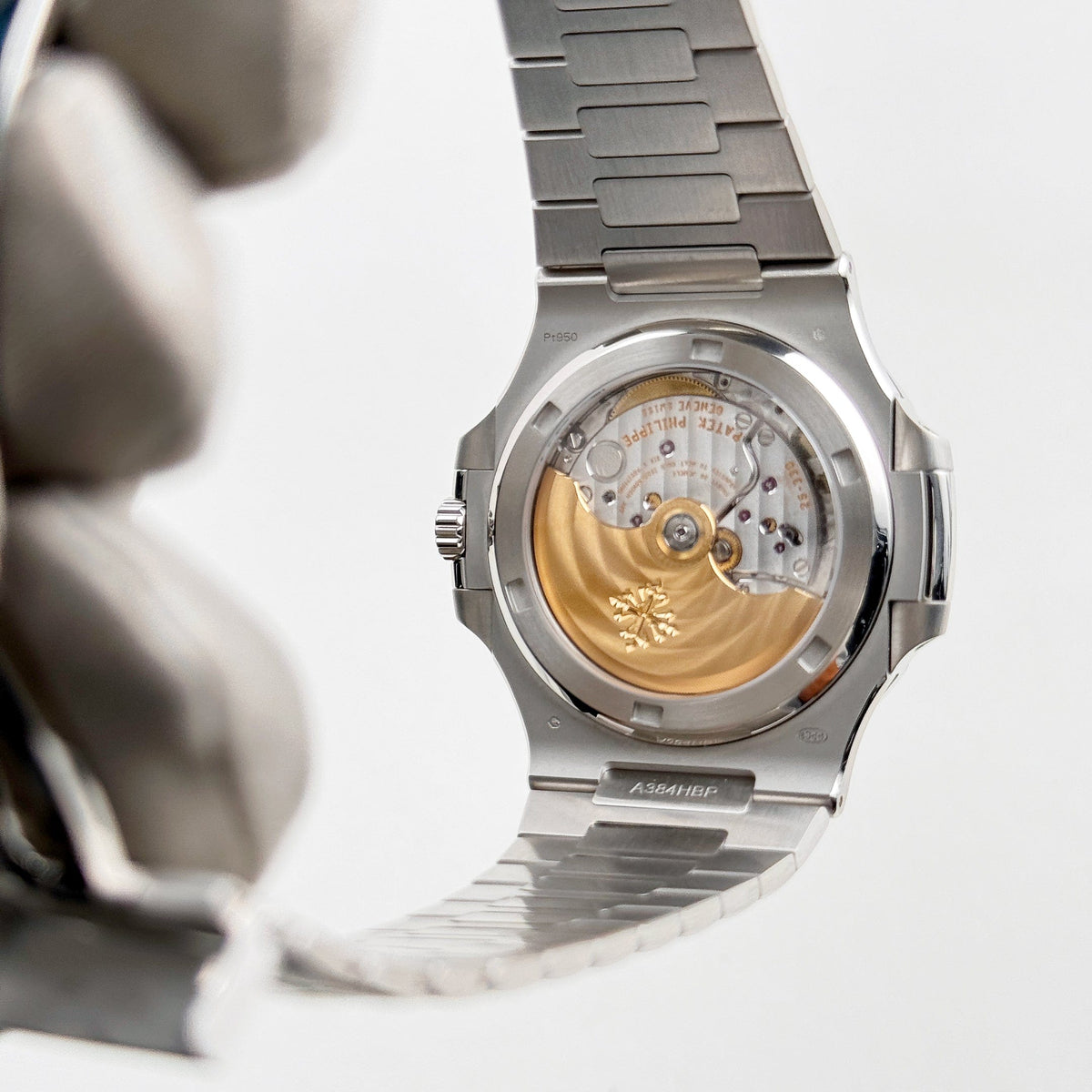 Patek Philippe Nautilus 5711/113P-001 Date Platinum Emeralds Black Dial (2021)