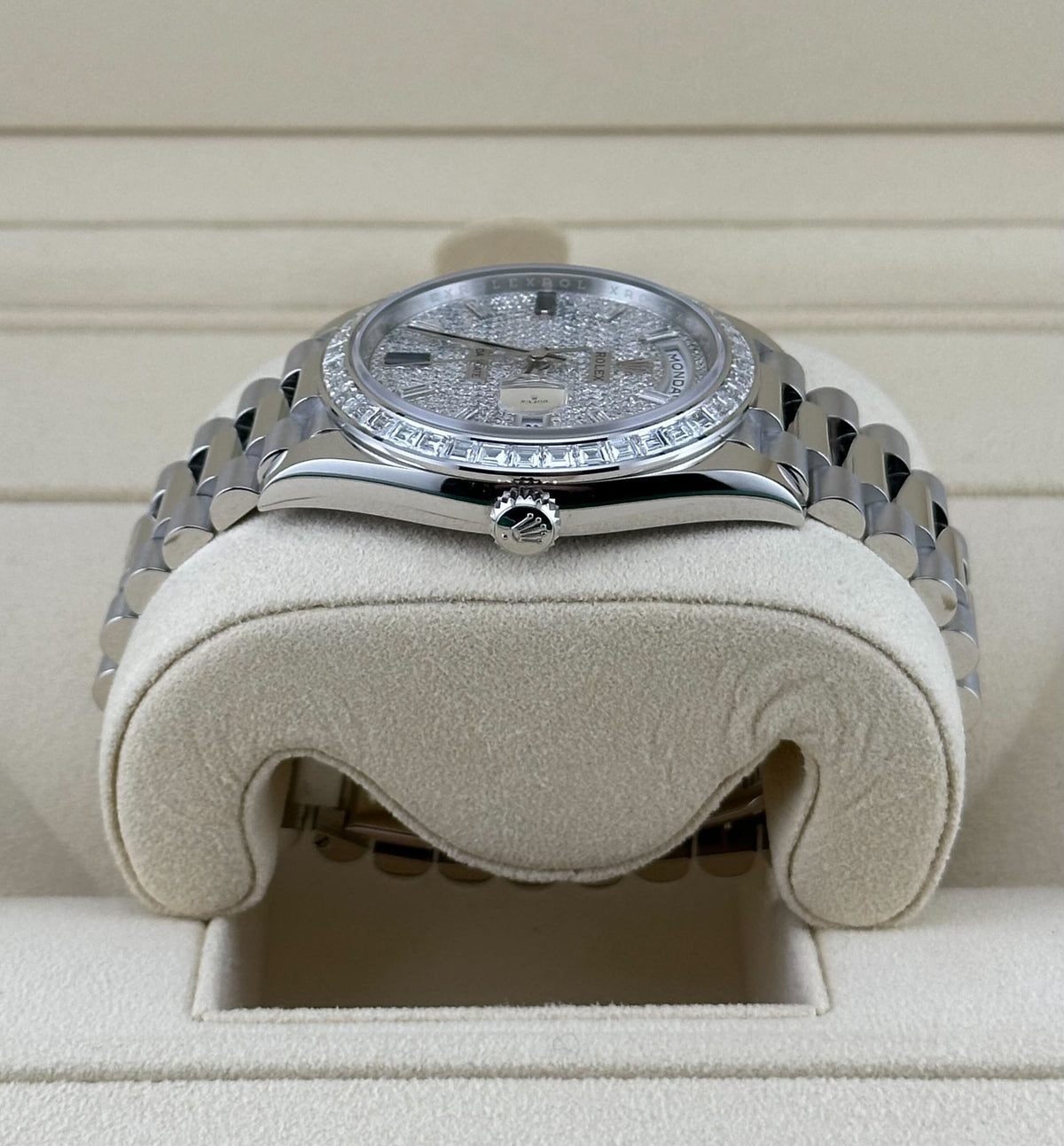 Rolex Day-Date 228396TBR Platinum Diamond Bezel Diamond-Paved Sapphire Dial (2024)