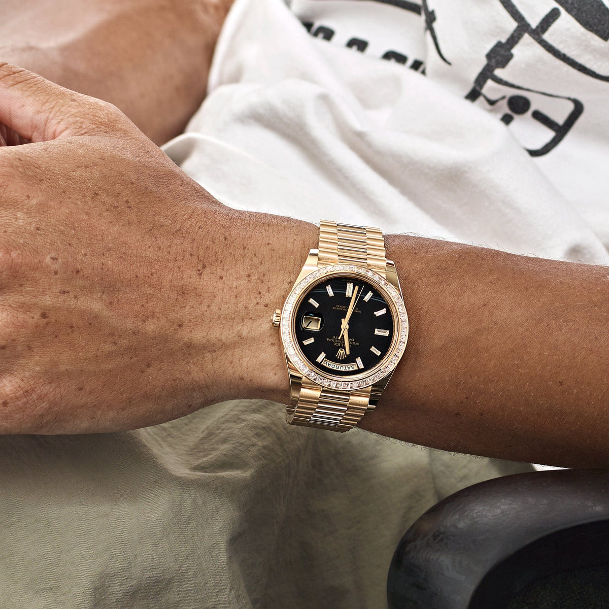 Rolex Day-Date 228398TBR Yellow Gold Onyx Baguette Diamond Dial Baguette Bezel (2023)