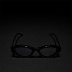 Cat-eye frame sunglasses - black