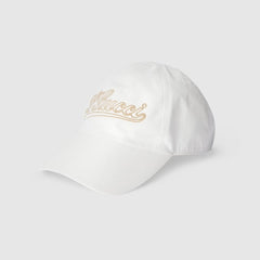 Cotton baseball hat with embroidery - white